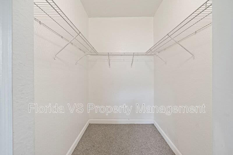 Homestead Condo: 1663 SE 29 st.