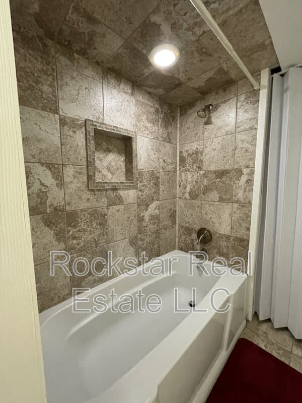 Spokane Condo: 9514 North Howard Street