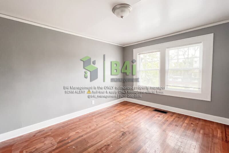 Columbus House: 800 Fulton Avenue