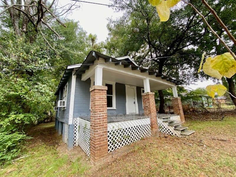 Shreveport House: 2934 HARP ST