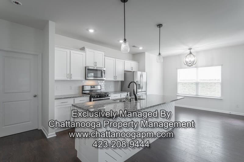 Apison House: 9807 Ramble Brook Ln