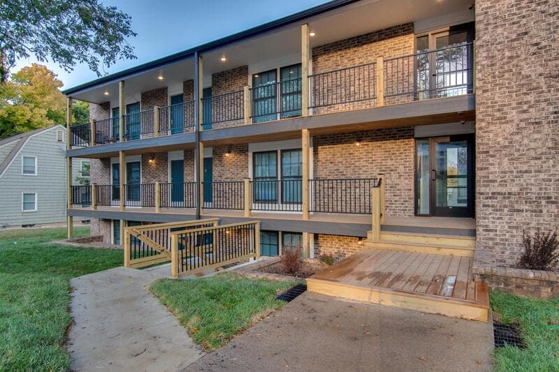 Lawrence Condo: 1130 W. 11th St. - C6