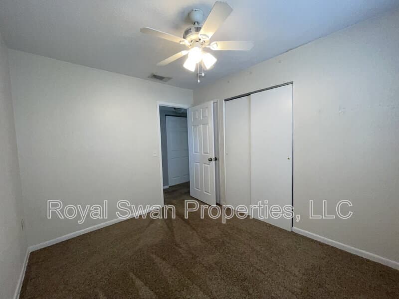 Lakeland House: 1644 Tangerine Street