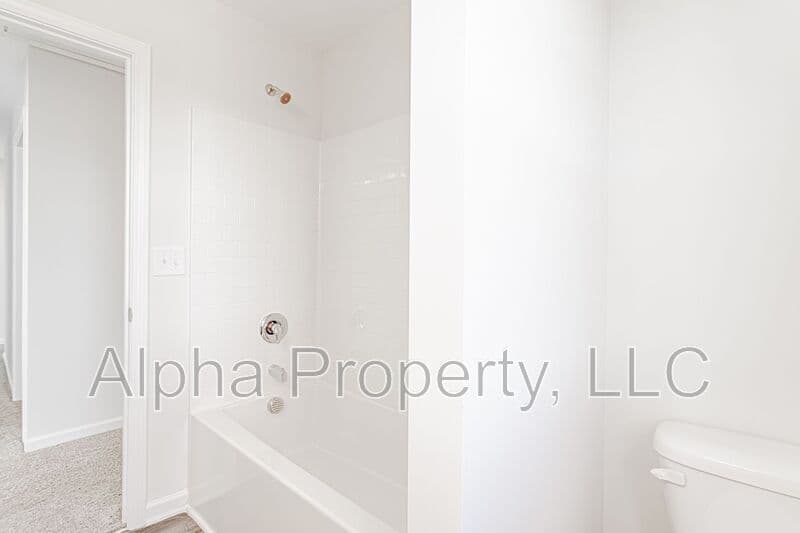 Greer House: 328 Trail Branch Ct