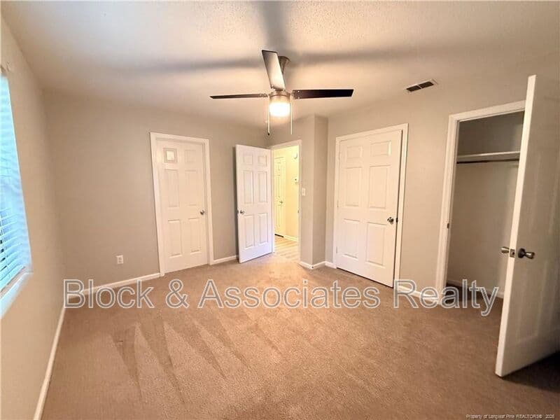 Hope Mills House: 4059 Professional Dr