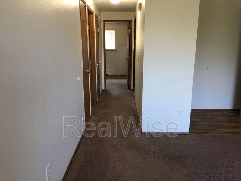 Gresham Condo: 17838 NE Multnomah Dr