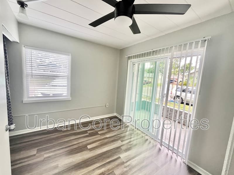 St. Petersburg Condo: 1023 Locust St NE