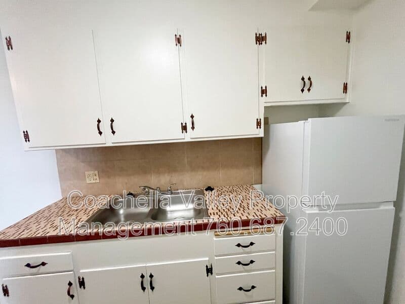 Palm Springs Condo: 2580 E Tahquitz Canyon Way
