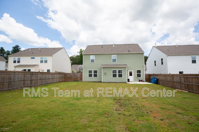 Auburn House: 1333 Maston Rd