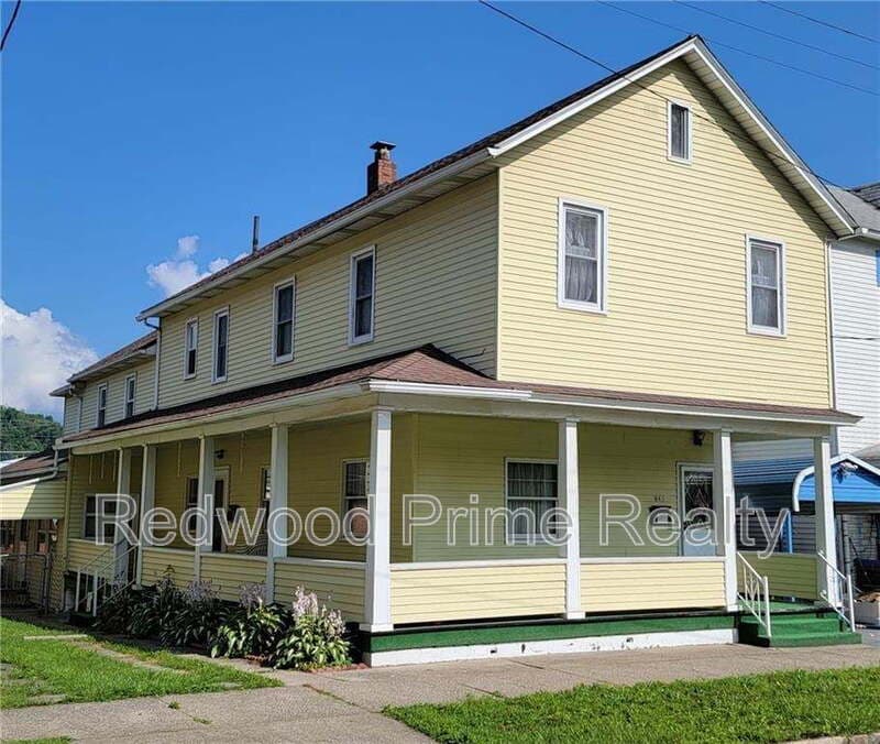 Johnstown Condo: 645 Coleman Avenue 2