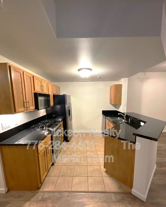 Reno House: 1450 Idlewild Drive