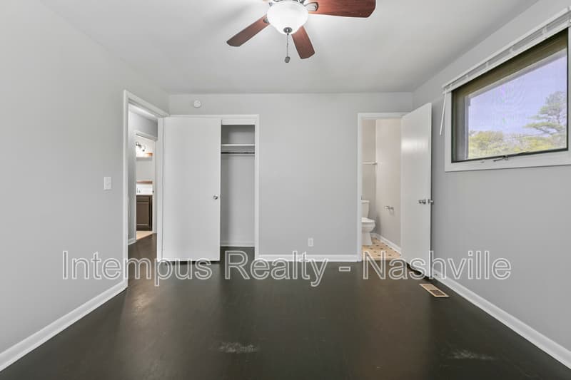 Nashville House: 3119 Boulder Park Dr