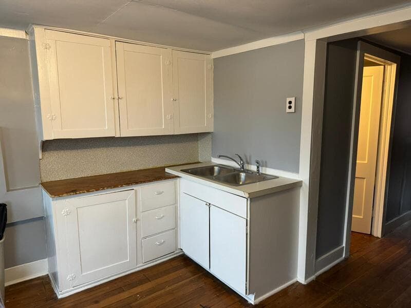 Adams Condo: 8A East Church St