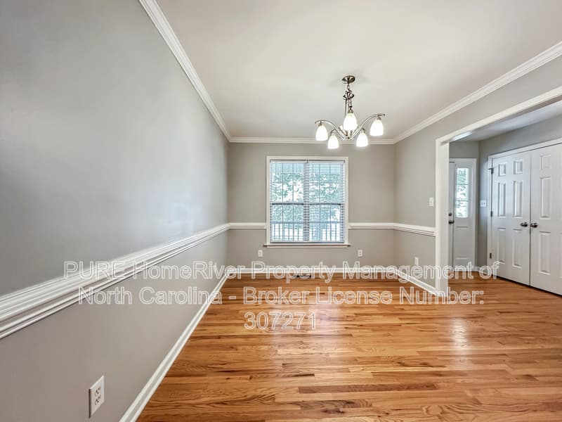 Clayton House: 384 Santa Gertrudis Dr