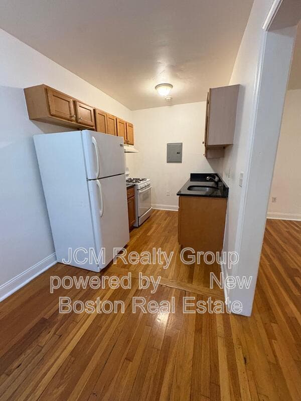 Revere Condo: 10 Yeamans Street