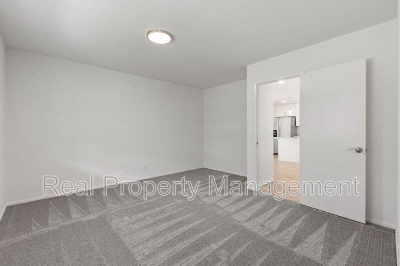Carlsbad House: 3250 Westwood Drive