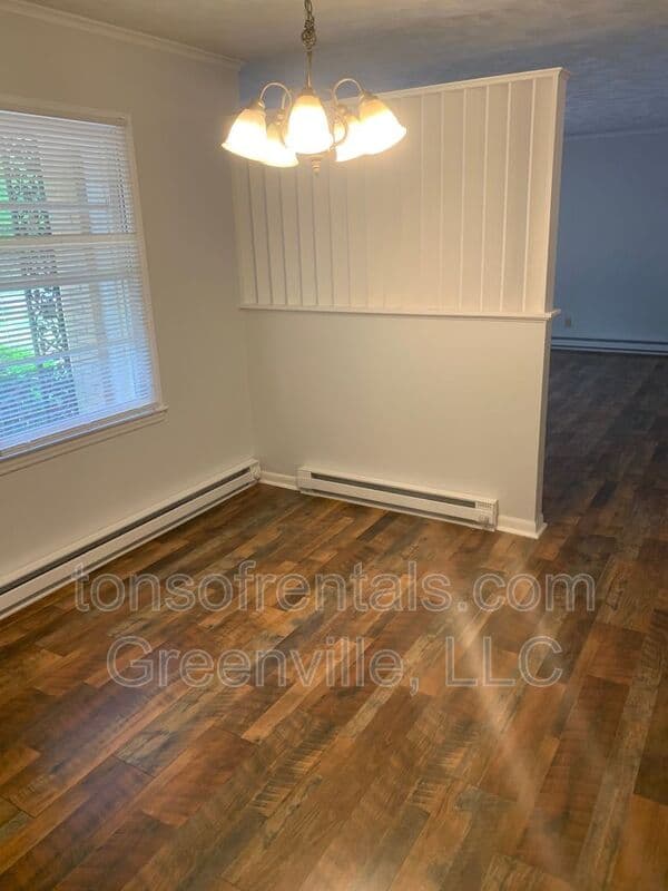 Spartanburg Condo: 3842 South Pine Street