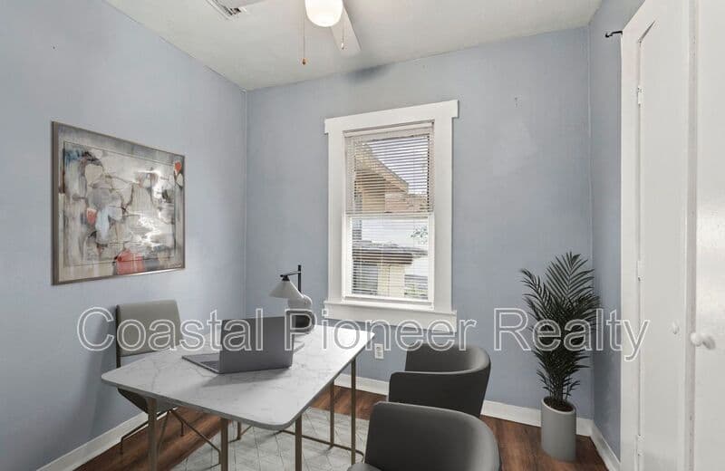 Tampa House: 1603 E 29th Ave