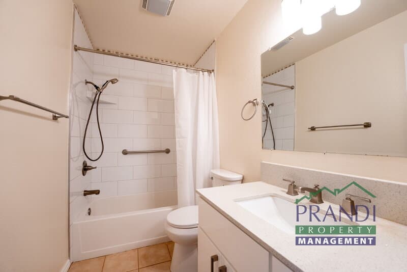 San Rafael Condo: 45 Sailmaker Ct