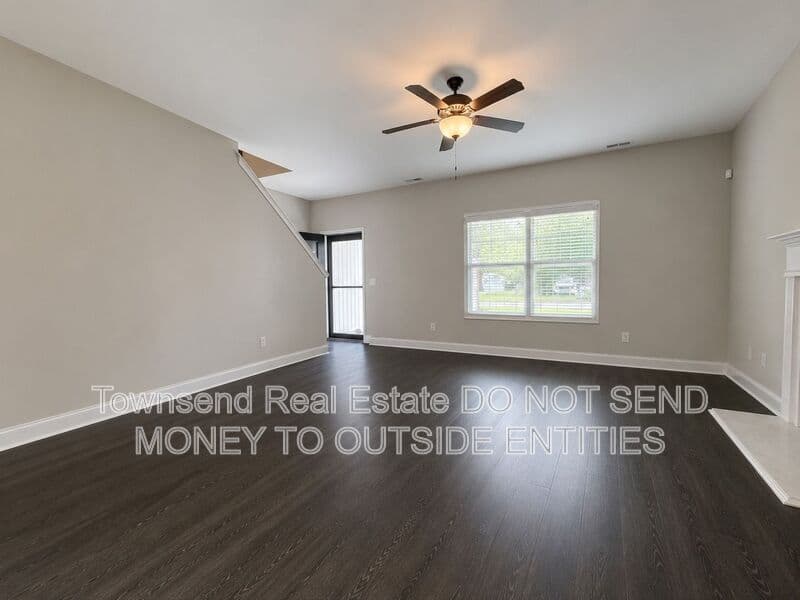 Stedman House: 621 Blawell Circle