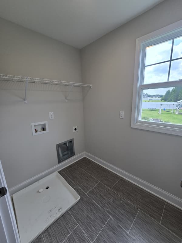 Smithfield House: 463 Jackson Pond Drive