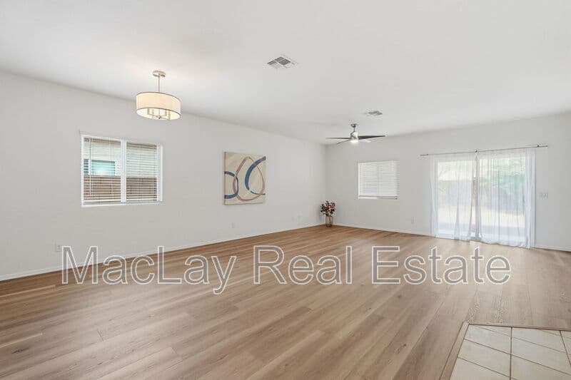Casa Grande House: 3173 N Excursion ln