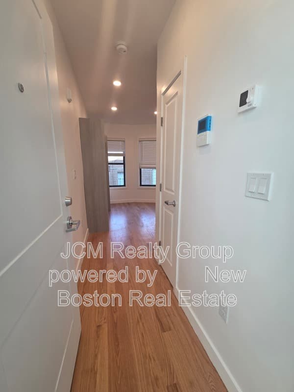 Chelsea Condo: 165 Hawthorne Street