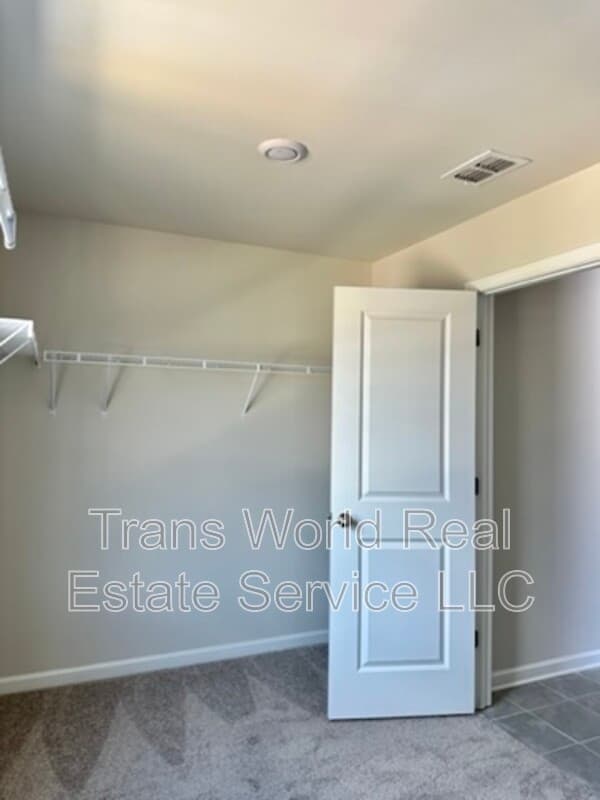 Braselton House: 5950 Green Ash