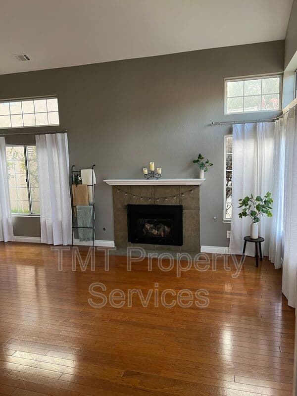 Santa Maria House: 260 Moon Dance Drive