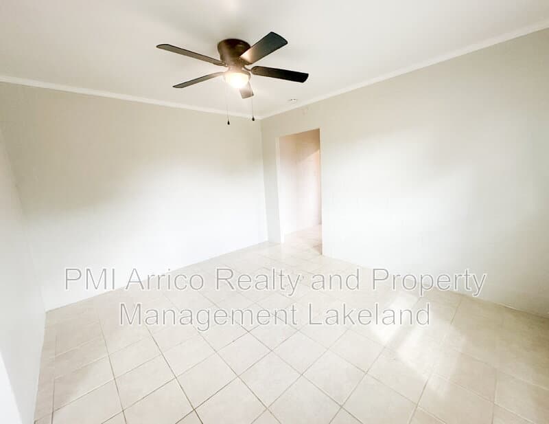Lake Wales Condo: 324 Pearl St