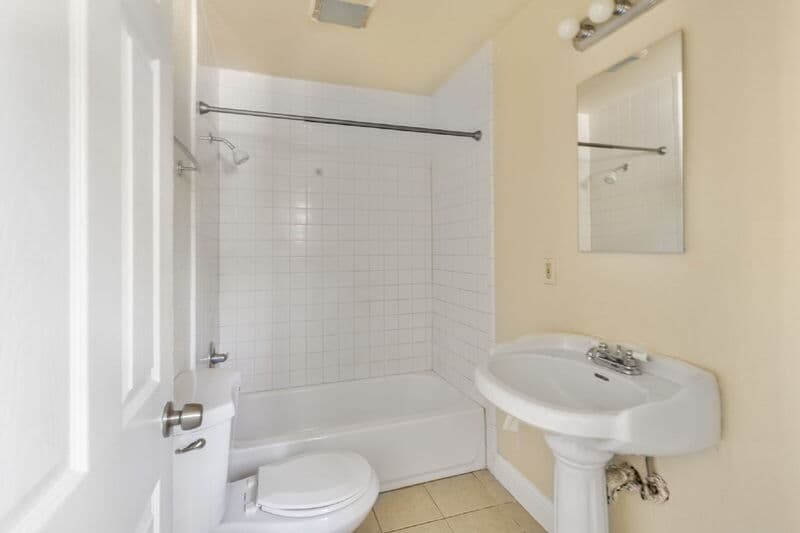 Sacramento Condo: 3624 2nd Avenue