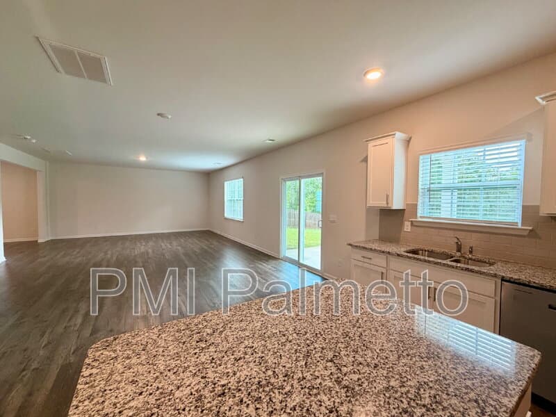 Lexington House: 771 Tiger Lily Drive