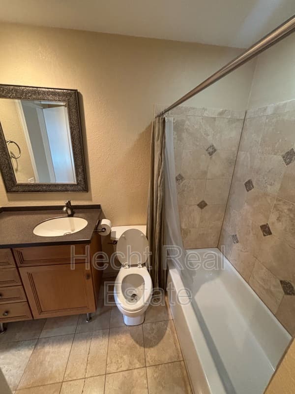Austin Condo: 1411 Gracy Farms Lane