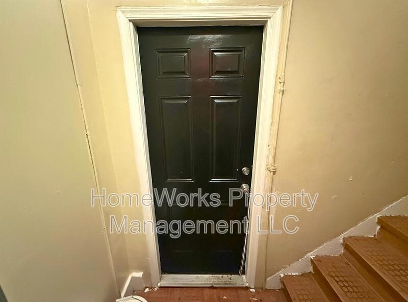 BALTIMORE Apartment: 3401 WOODBROOK AVE