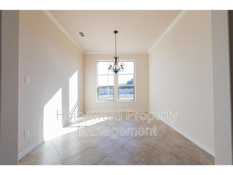 Irving House: 4004 Hanaa Court