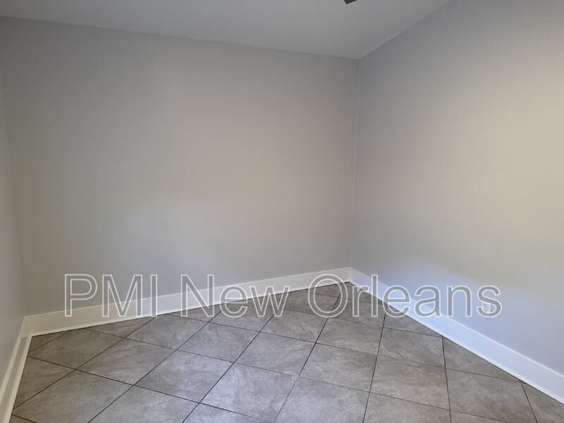 New Orleans Condo: 2213 Magnolia St