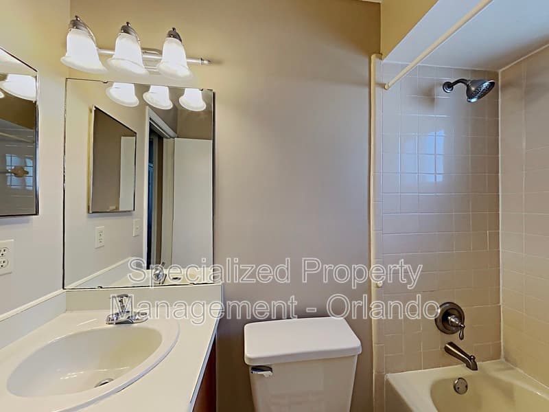 Ocoee House: 1519 Prairie Lake Blvd