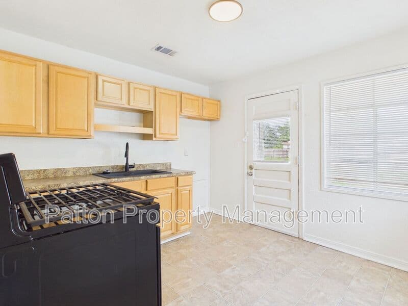 Amarillo House: 4646 Bowie
