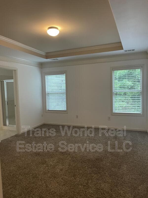 Lawrenceville House: 765 Westmoreland Lane Northeast
