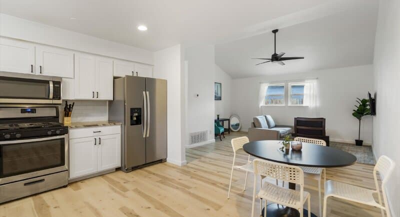 Austin Condo: 1118 Ebert Avenue