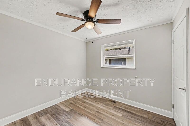 Dayton House: 1625 Linnbrook Dr