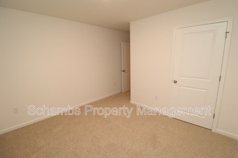 Raleigh Townhome: 5810 Brambleberry Way