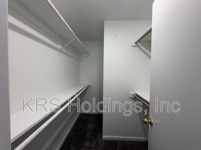 Chesapeake Condo: 910 Rue Marseille