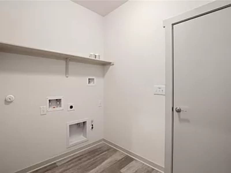 Austin House: 7717 Lowenfield Dr