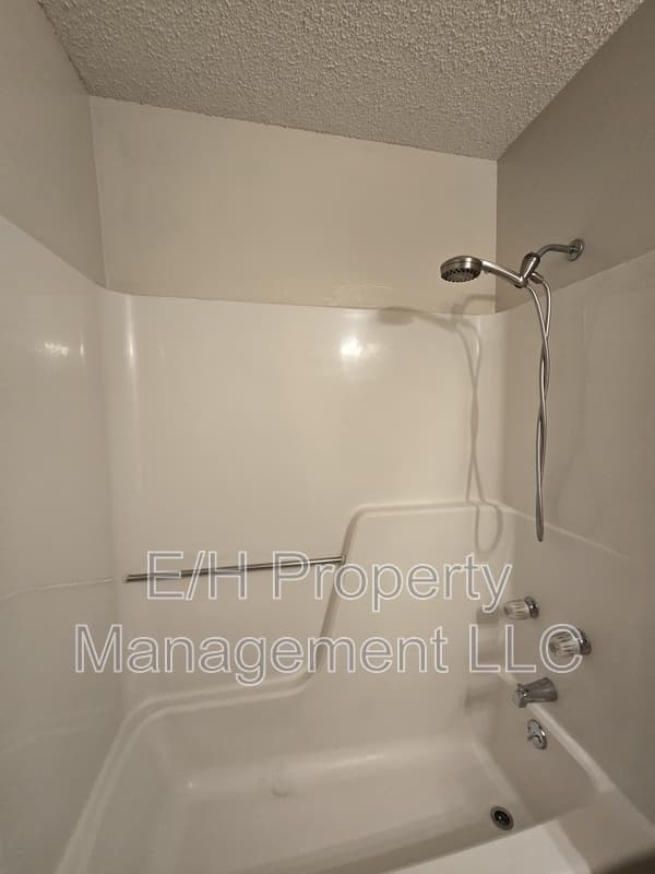 Wichita Condo: 7003 West O'Neil Street