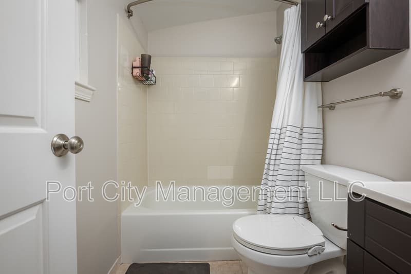 Baltimore Townhome: 1814 East Fairmount Avenue
