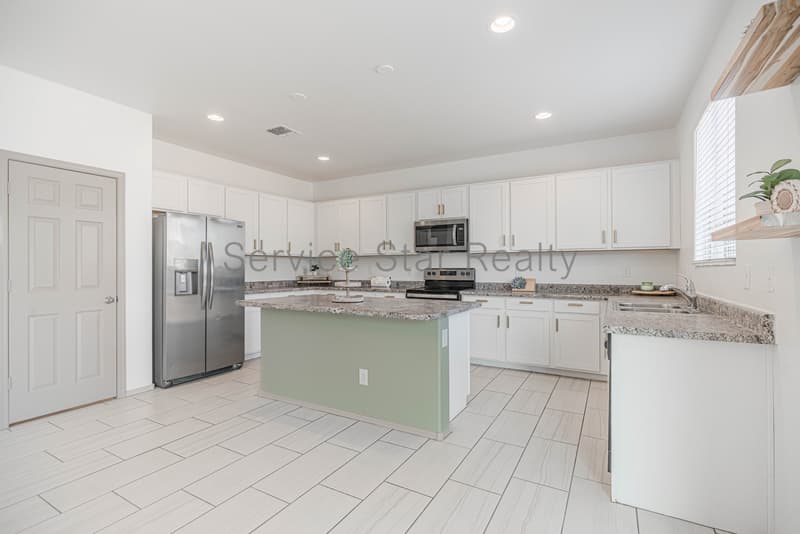 Tolleson House: 10426 W Cordes Rd