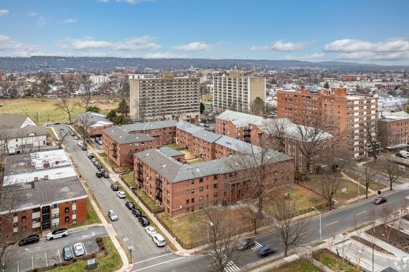 East Orange Condo: 255-271 S Harrison St - G2