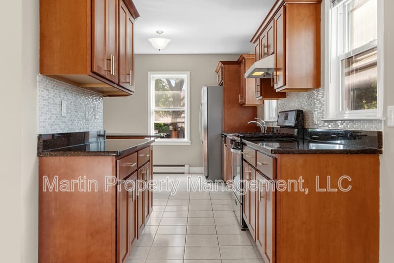 Belmont Condo: 27 Grant Avenue - 1