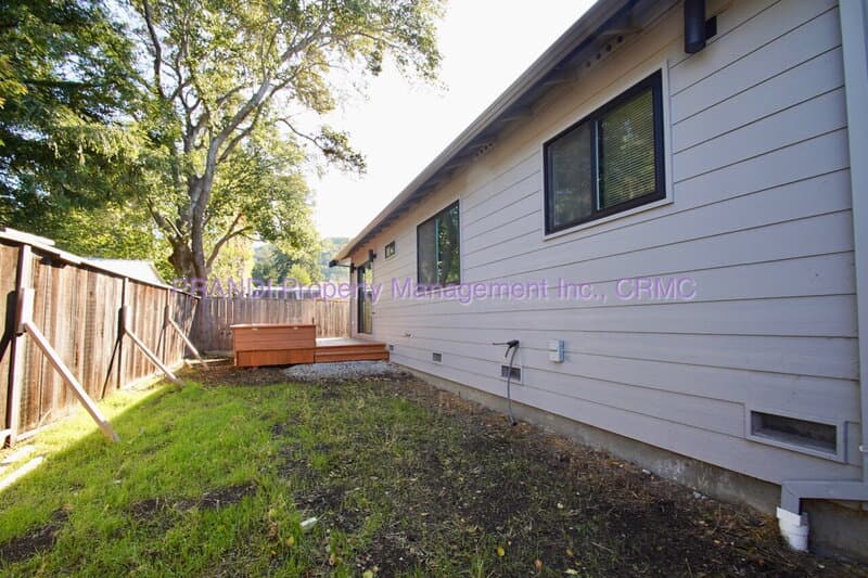 San Rafael House: 18A Jefferson Avenue